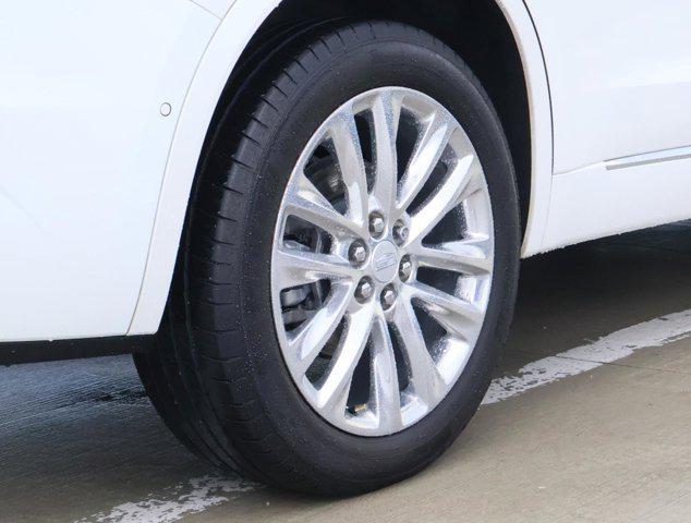 used 2024 Cadillac XT6 car, priced at $44,944