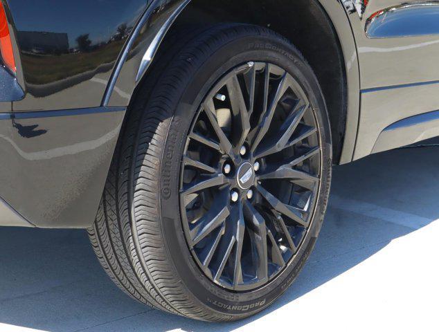 used 2024 Cadillac XT4 car, priced at $33,988