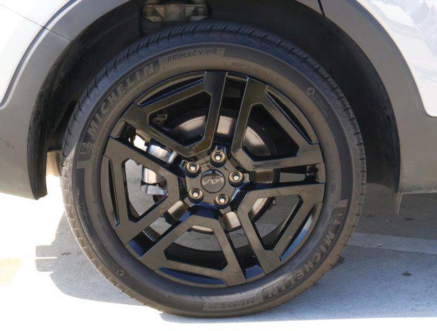 used 2025 Kia Telluride car, priced at $41,977