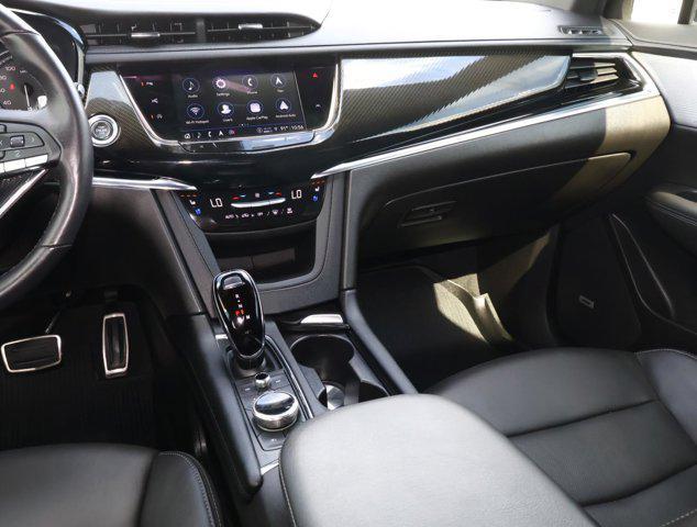 used 2024 Cadillac XT6 car, priced at $46,977