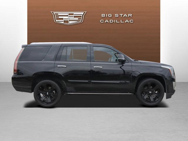 used 2020 Cadillac Escalade car, priced at $43,911