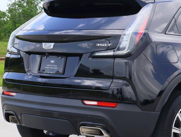 used 2022 Cadillac XT4 car, priced at $30,988