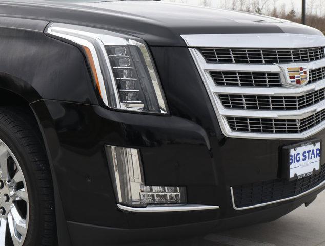 used 2018 Cadillac Escalade car, priced at $33,911