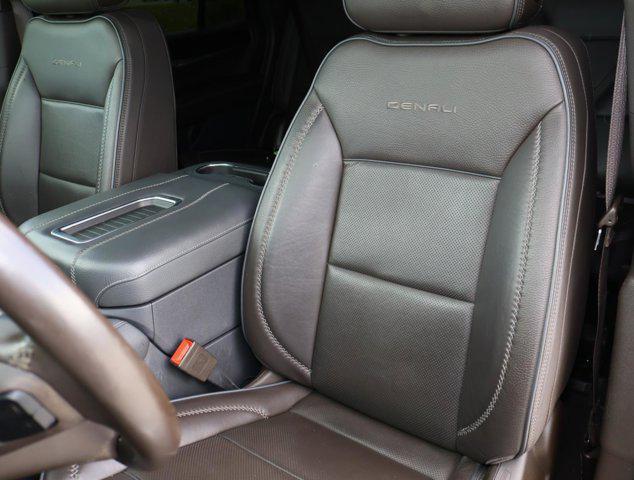 used 2021 GMC Yukon car, priced at $44,944