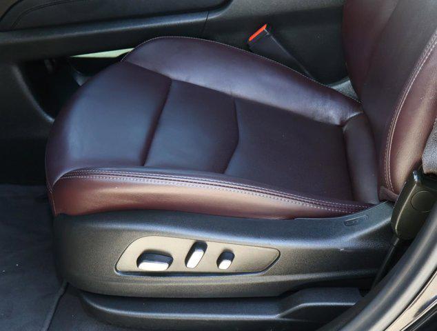 used 2024 Cadillac XT6 car, priced at $41,966