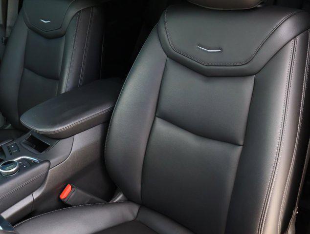 used 2022 Cadillac XT6 car, priced at $27,999
