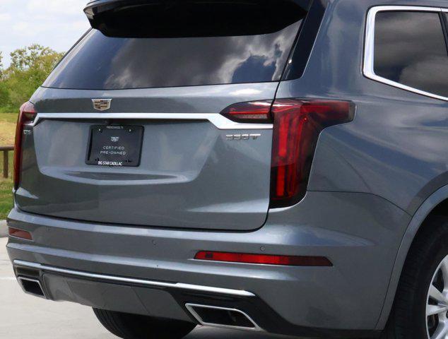used 2022 Cadillac XT6 car, priced at $27,999