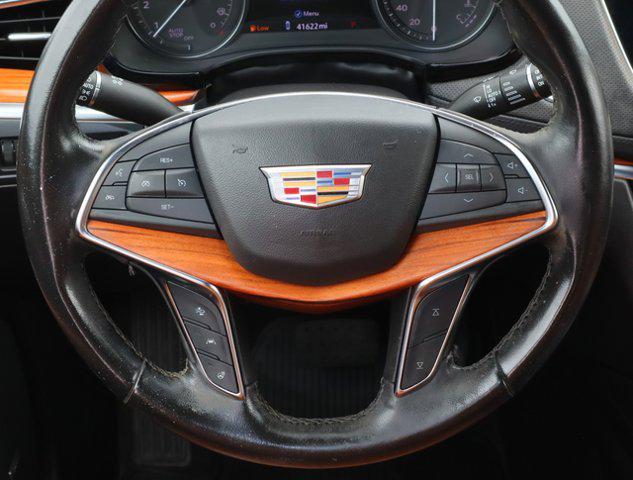 used 2022 Cadillac XT5 car, priced at $27,955