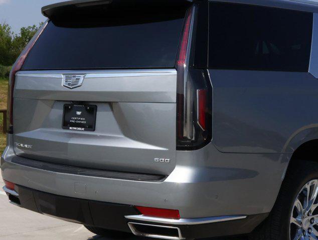 used 2023 Cadillac Escalade ESV car, priced at $73,722