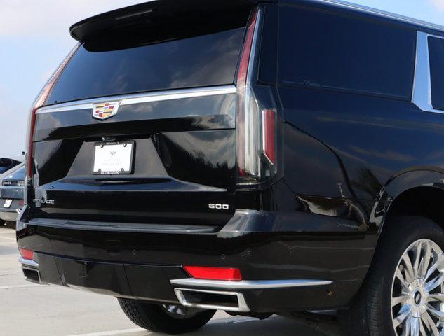 used 2021 Cadillac Escalade ESV car, priced at $65,911