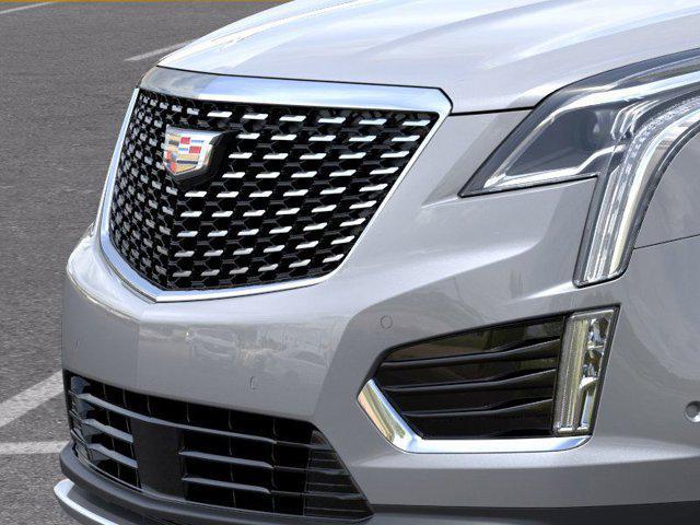 new 2025 Cadillac XT5 car, priced at $57,765