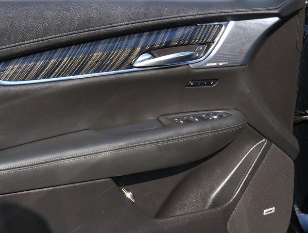 used 2023 Cadillac XT6 car, priced at $31,977