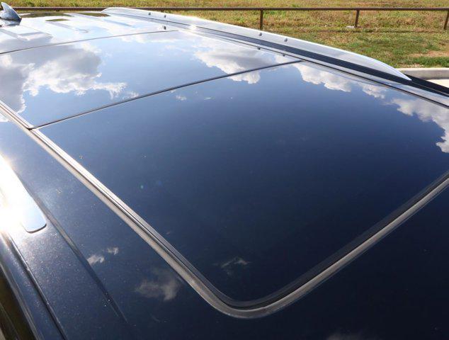 used 2023 Cadillac XT6 car, priced at $31,977