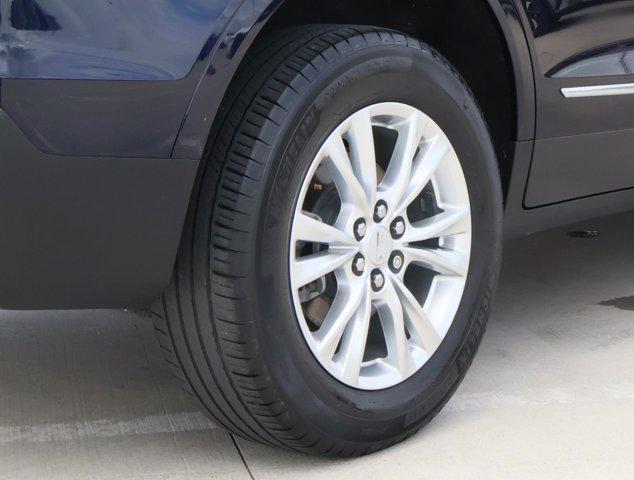 used 2021 Cadillac XT5 car, priced at $25,933