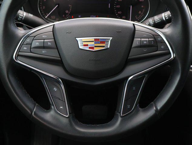 used 2021 Cadillac XT5 car, priced at $25,933