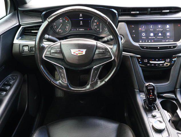used 2021 Cadillac XT5 car, priced at $20,977