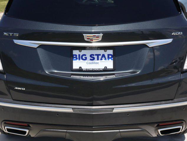 used 2021 Cadillac XT5 car, priced at $27,933