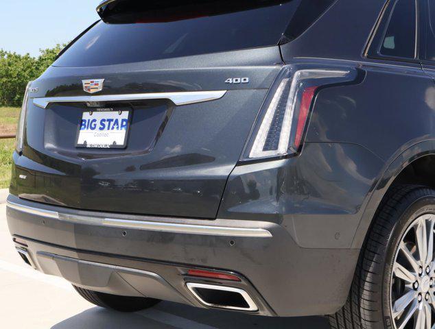 used 2021 Cadillac XT5 car, priced at $27,933