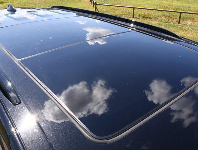 used 2024 Cadillac XT6 car, priced at $43,522