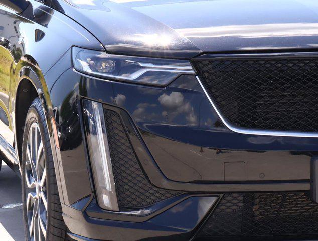 used 2024 Cadillac XT6 car, priced at $43,522