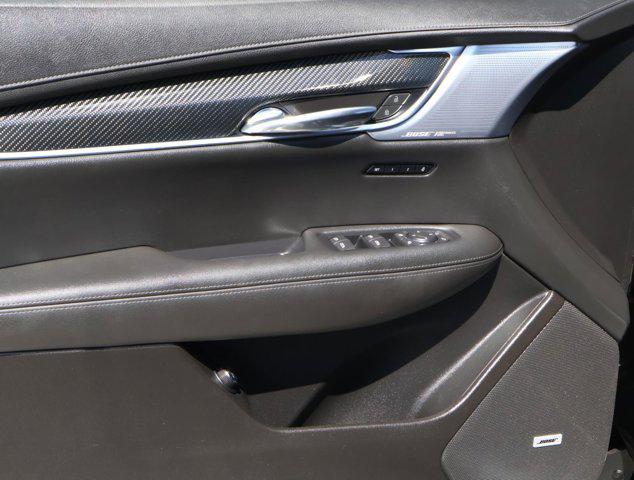 used 2024 Cadillac XT6 car, priced at $43,522