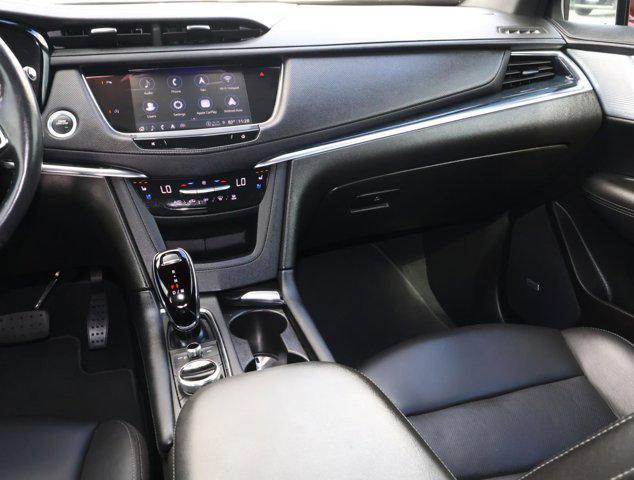 used 2024 Cadillac XT5 car, priced at $37,966