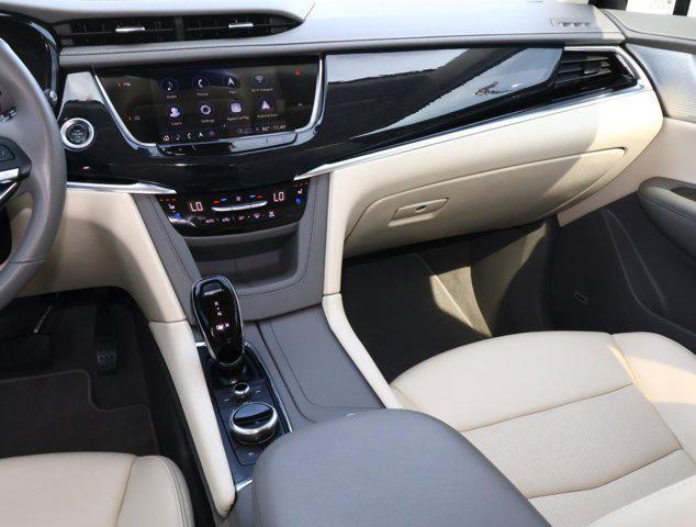 used 2025 Cadillac XT6 car, priced at $44,957