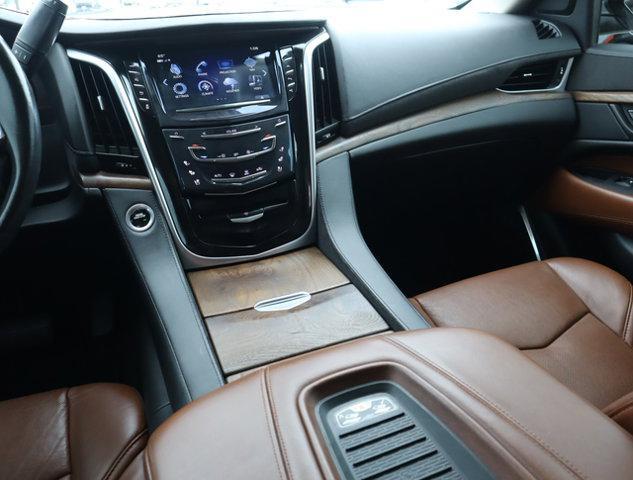 used 2020 Cadillac Escalade car, priced at $48,911