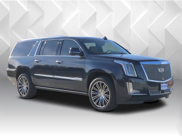 used 2019 Cadillac Escalade ESV car, priced at $42,988