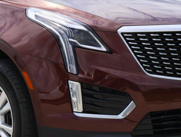 used 2022 Cadillac XT5 car, priced at $27,944