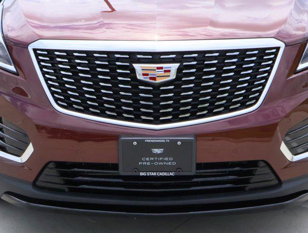 used 2022 Cadillac XT5 car, priced at $27,944