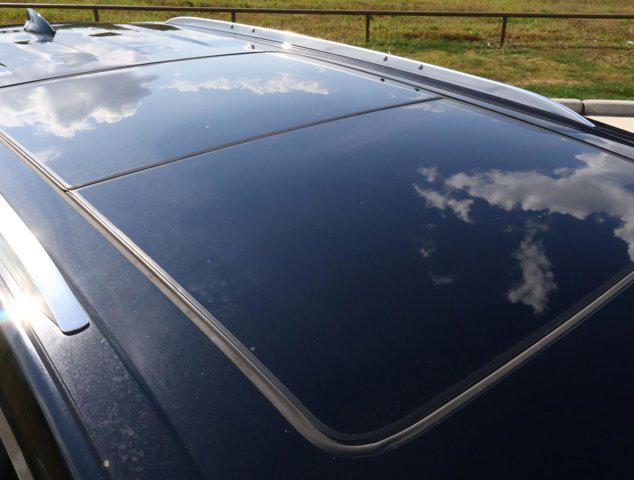 used 2023 Cadillac XT6 car, priced at $34,977