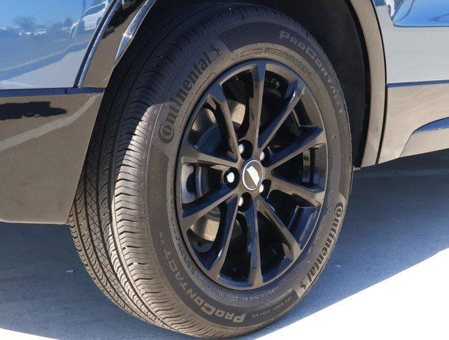 used 2025 Cadillac XT4 car, priced at $42,966