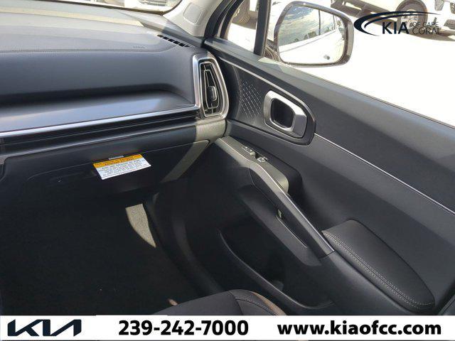 new 2025 Kia Sorento car, priced at $28,286