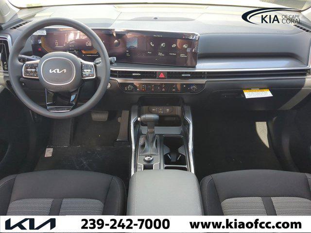 new 2025 Kia Sorento car, priced at $28,286