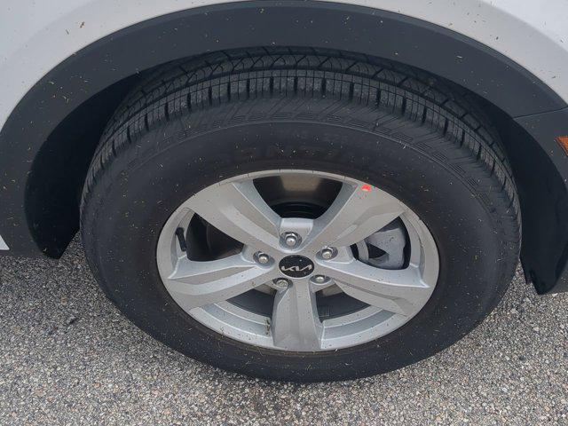new 2025 Kia Sorento car, priced at $34,085