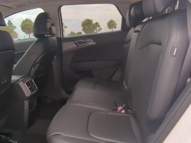 new 2025 Kia Sportage car, priced at $35,245