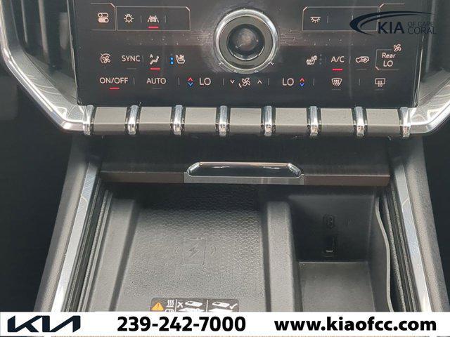 used 2024 GMC Acadia car, priced at $47,618