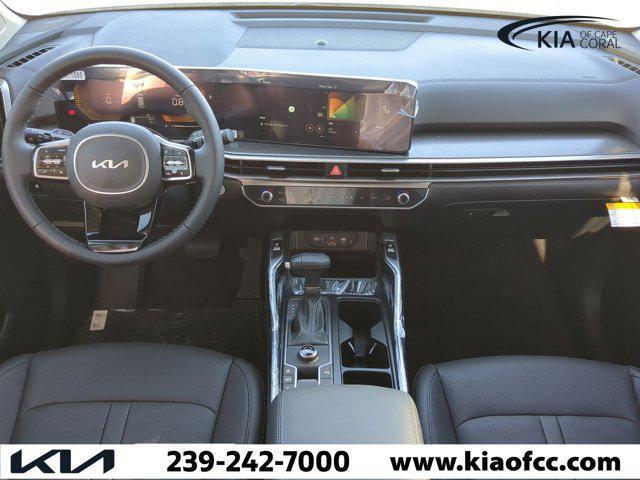 new 2025 Kia Sorento car, priced at $34,042