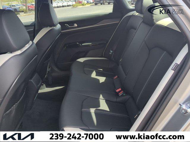 new 2025 Kia K5 car, priced at $27,376
