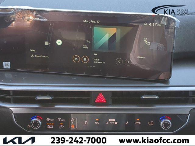new 2025 Kia Sorento car, priced at $33,652