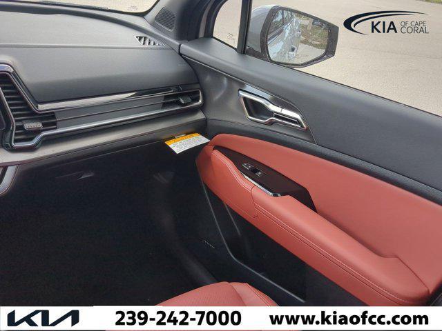 new 2025 Kia Sportage car, priced at $30,956