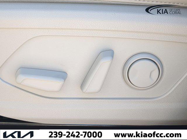 new 2025 Kia Sorento car, priced at $34,919