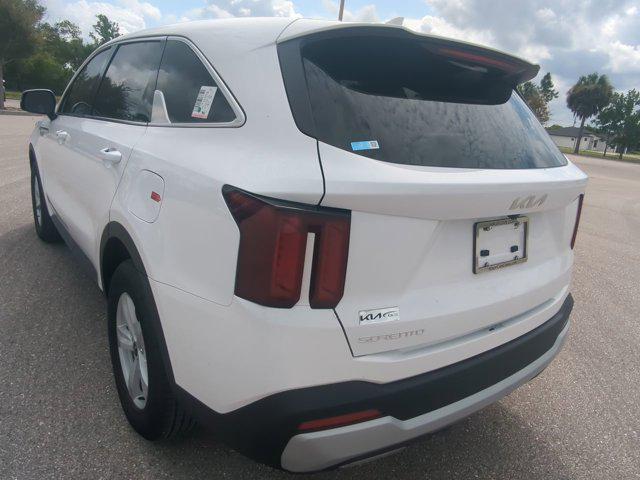 new 2025 Kia Sorento car, priced at $34,085