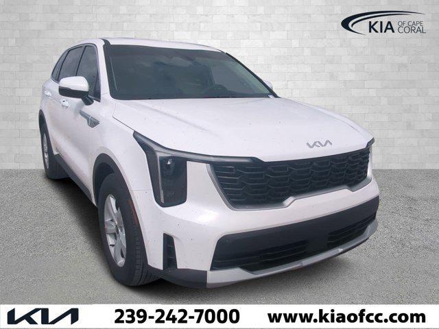 new 2025 Kia Sorento car, priced at $28,250