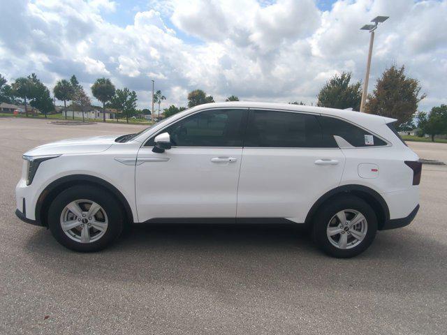 new 2025 Kia Sorento car, priced at $34,085