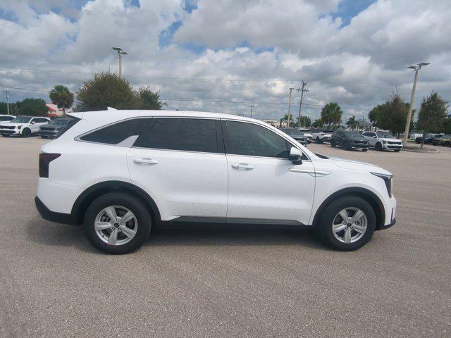 new 2025 Kia Sorento car, priced at $34,085