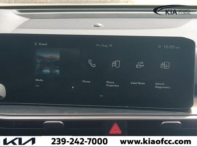new 2025 Kia Sorento car, priced at $28,250
