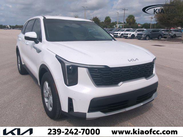new 2025 Kia Sorento car, priced at $28,250