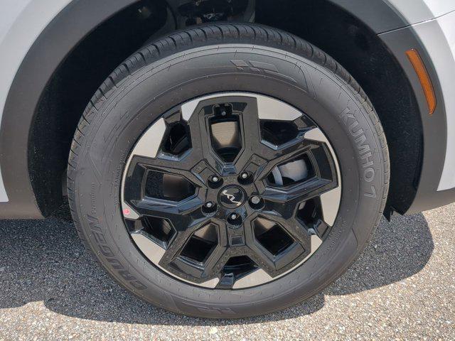 new 2025 Kia Sorento car, priced at $37,985